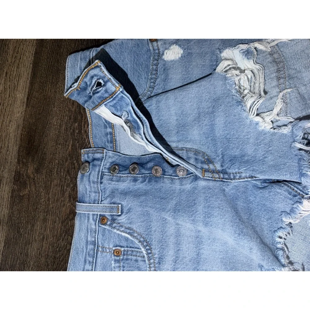 Levis Shorts Womens 24 blue Denim 501 Cut Off Premium Button Fly Size 24